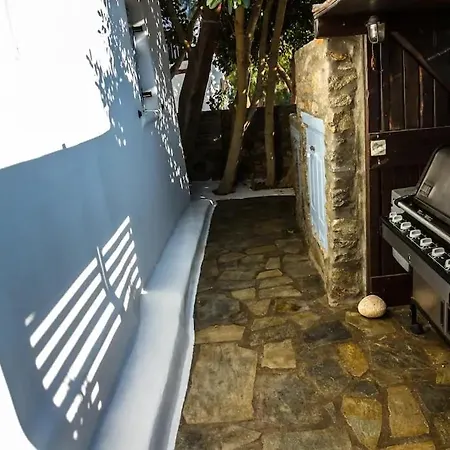 Polly's Maisonette בית נופש *
