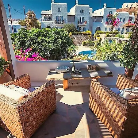 Polly's Maisonette